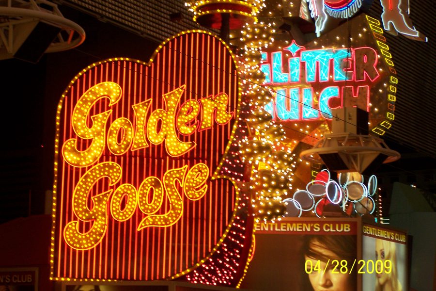 Memories of the Glitter Gulch • Vegas Bright